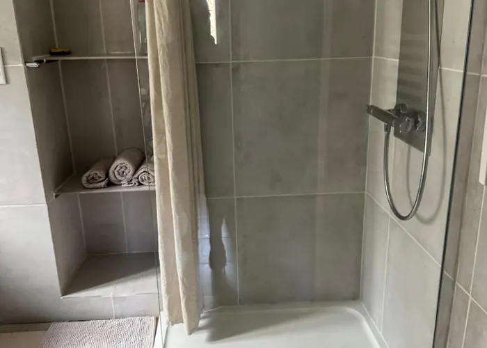 Joli T2 In Cap Corse Daire Ersa